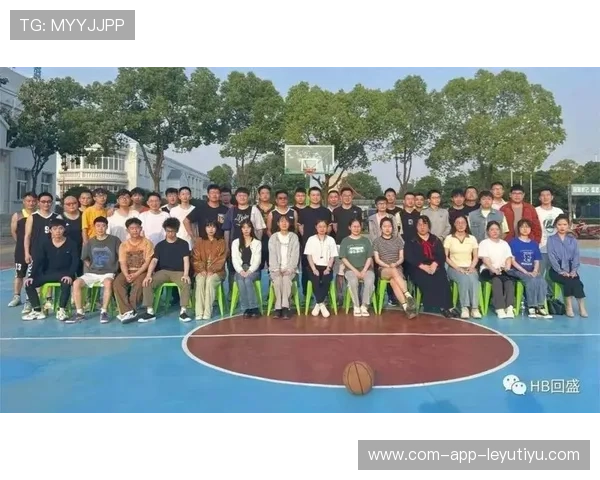 世界篮球学院在教学中引入行业实践与企业实习促进学员就业转化