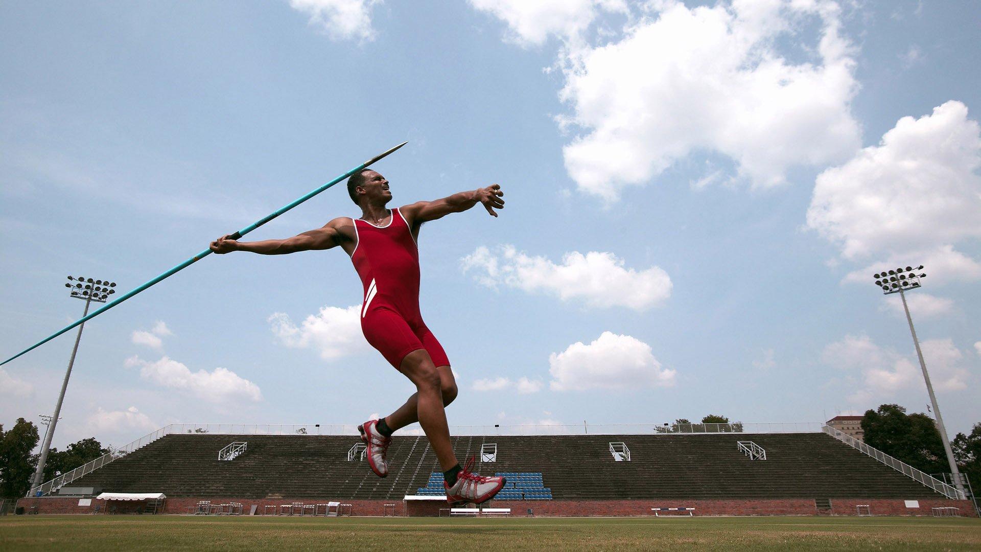 体育产业融资环境变化,体育产业融合的效应与方式有哪些