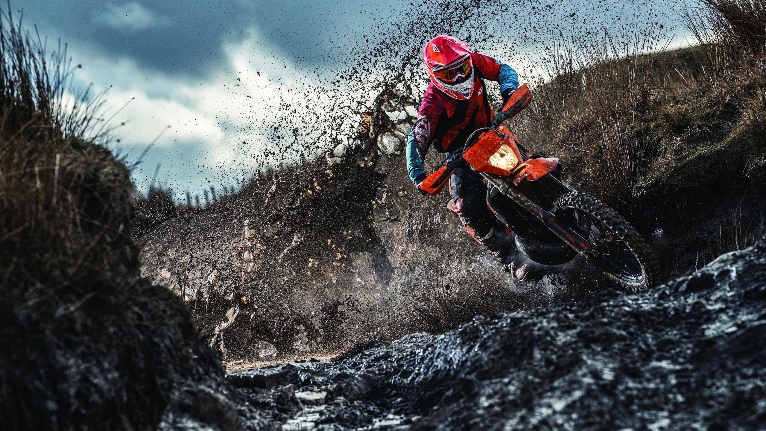 乐鱼体育在线下载-场上“神级操作”令人震惊，运动员瞬间逆转战局！